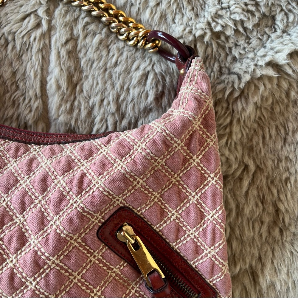 MARC JACOBS Banana Pink Denim Quilted Gold Chain Hobo Bag - Picture 5 of 15